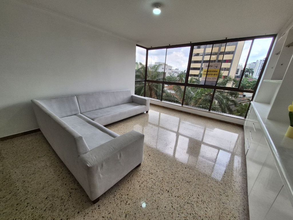 Apartamento En Venta - Versalles, Cali