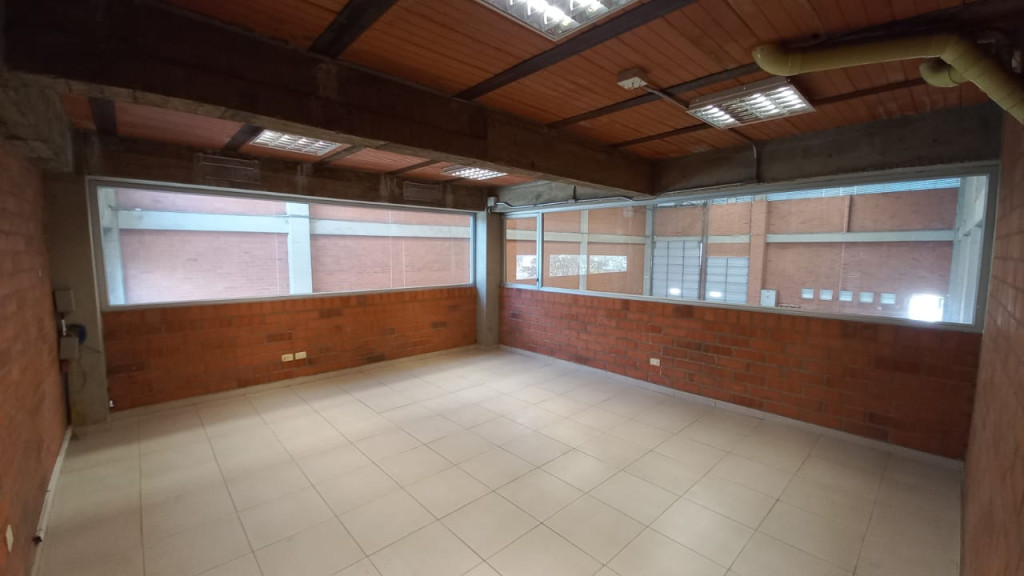 Bodega En Arriendo - Acopi, Yumbo