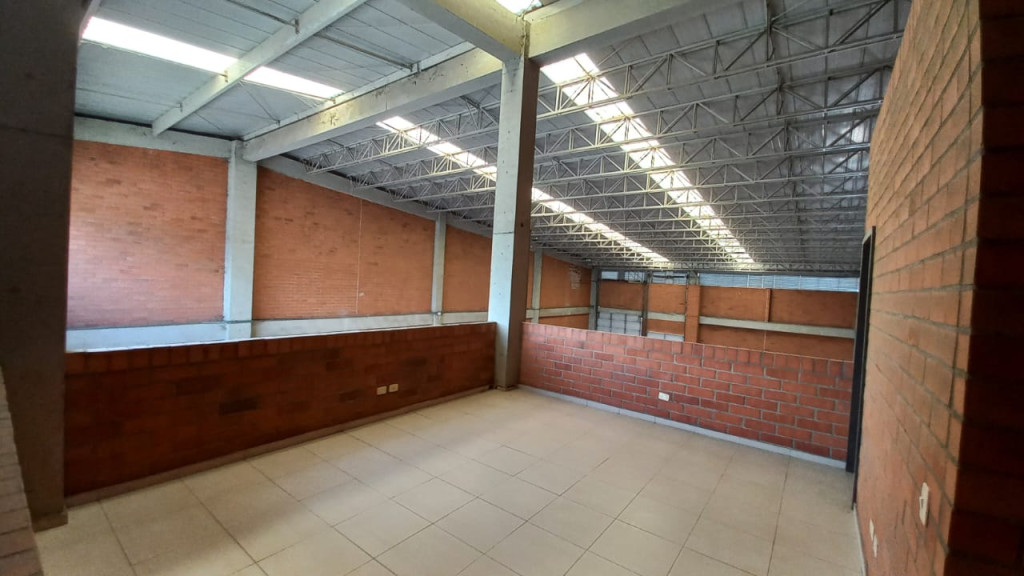 Bodega En Arriendo - Acopi, Yumbo