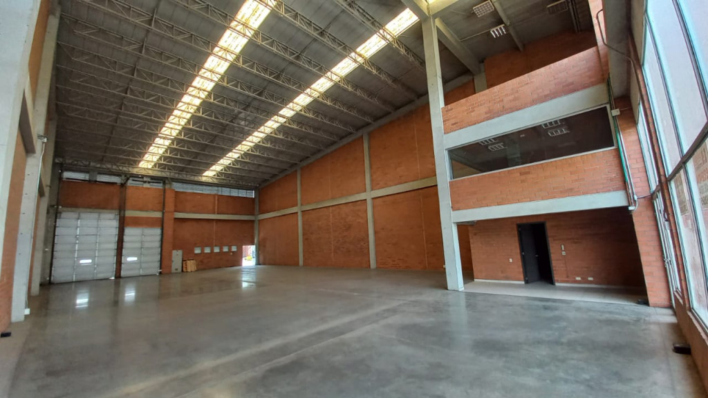 Bodega En Arriendo - Acopi, Yumbo