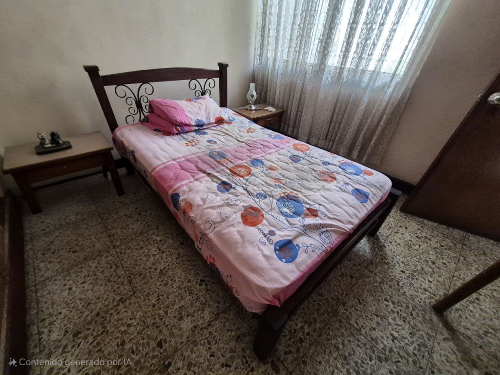 Casa En Venta - Urbanización La Flora, Cali