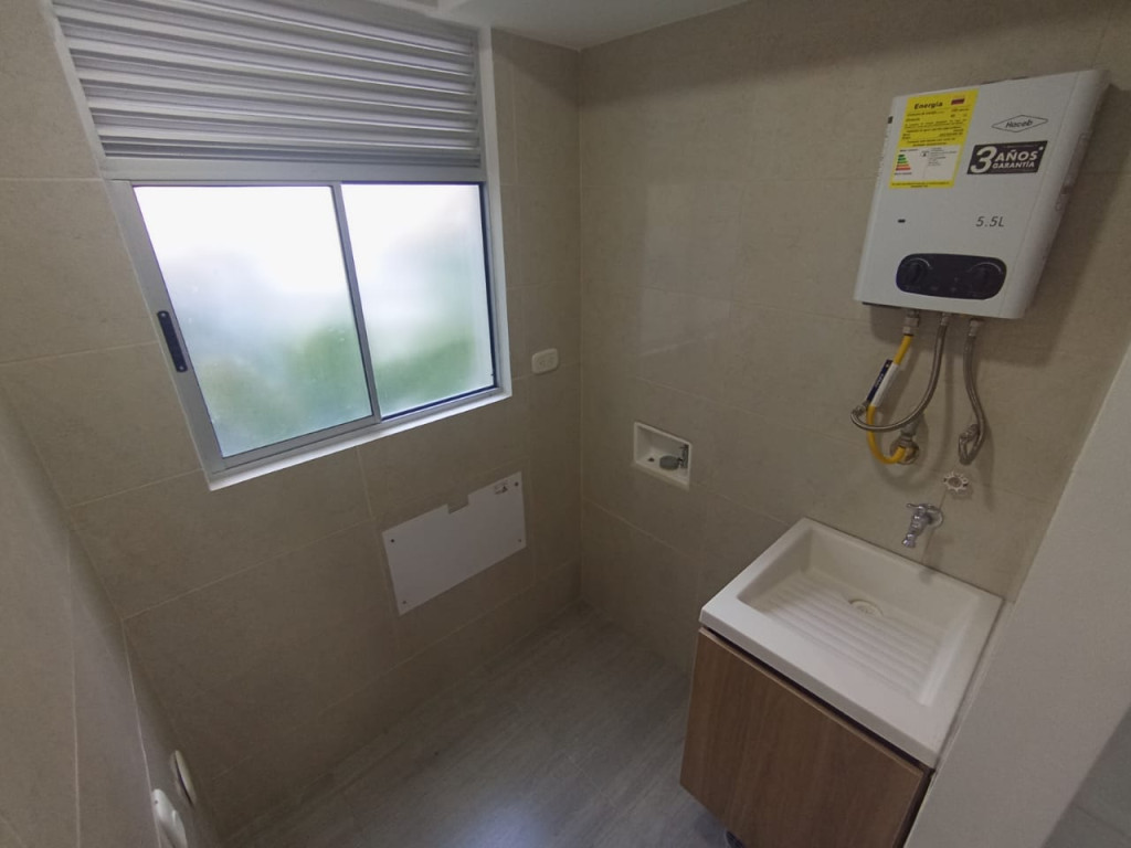 Apartamento En Arriendo - Ciudad Guabinas, Yumbo