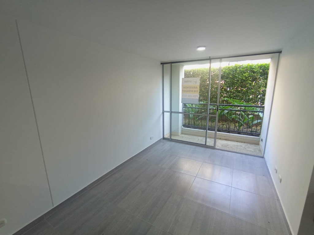 Apartamento En Arriendo - Ciudad Guabinas, Yumbo