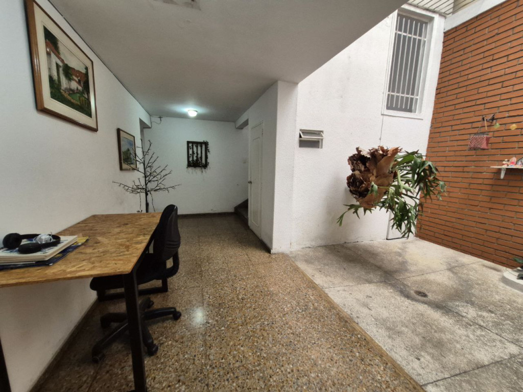 Casa En Venta - Urbanización La Flora, Cali