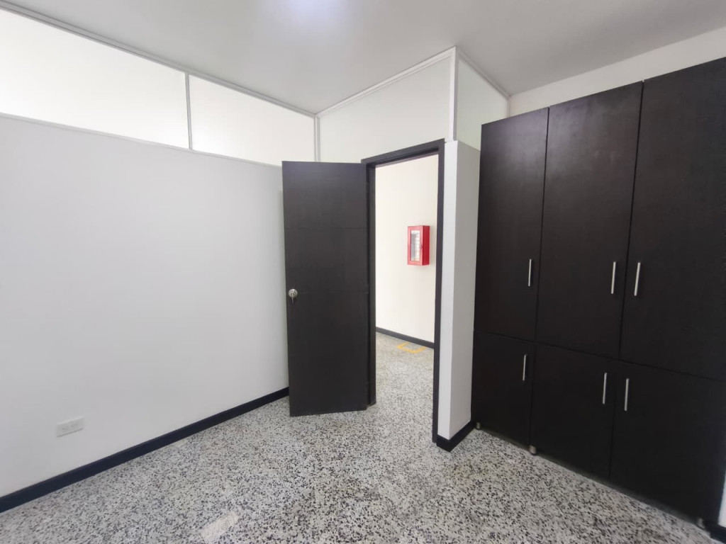 Oficina En Arriendo - Santa Mónica Residencial, Cali