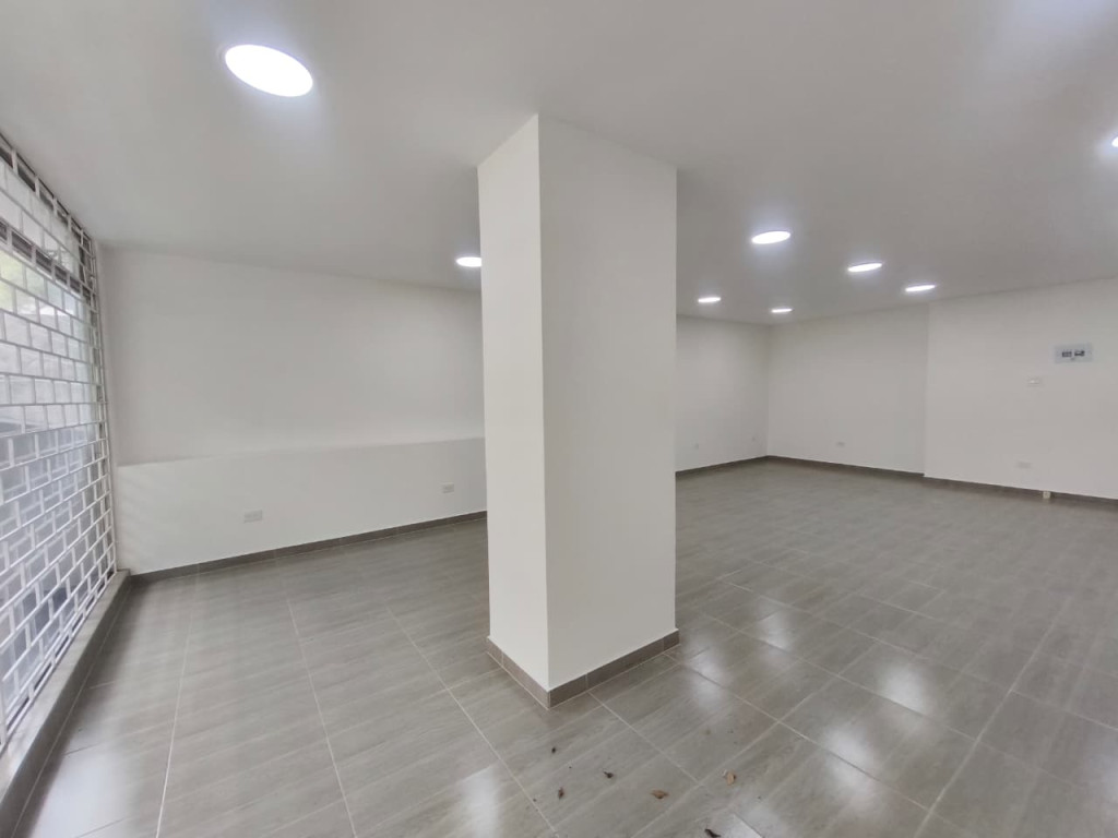 Local En Arriendo - Santa Mónica Residencial, Cali