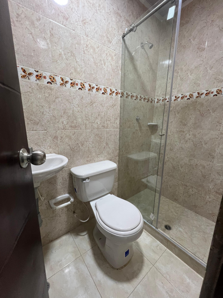 Apartaestudio En Arriendo - Alameda, Cali