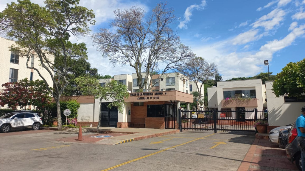 Apartamento En Venta - Mayapan - Las Vegas, Cali