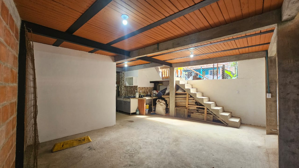 Casa En Arriendo - La Buitrera, Cali