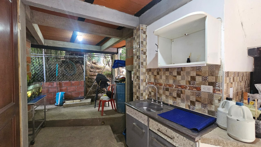 Casa En Arriendo - La Buitrera, Cali