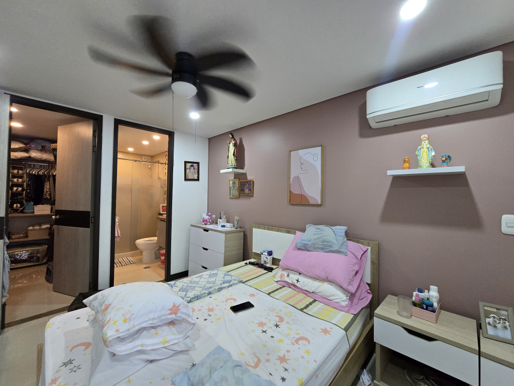 Apartamento En Venta - Urbanización La Flora, Cali