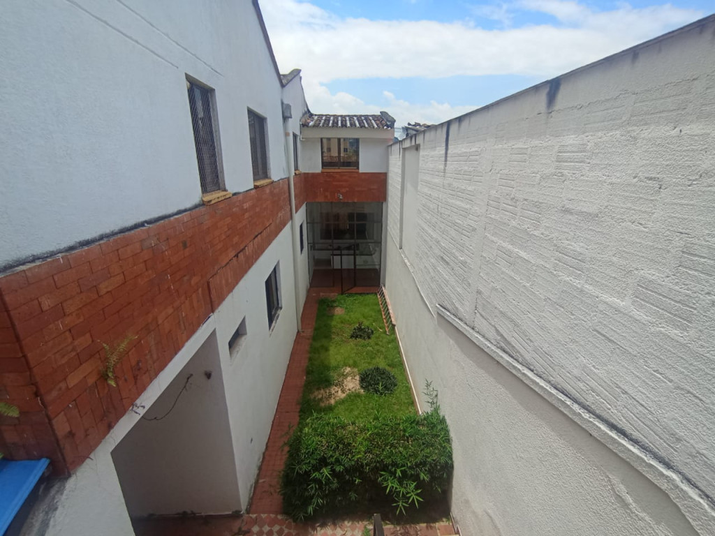 Casa En Arriendo - Bella Suiza, Cali