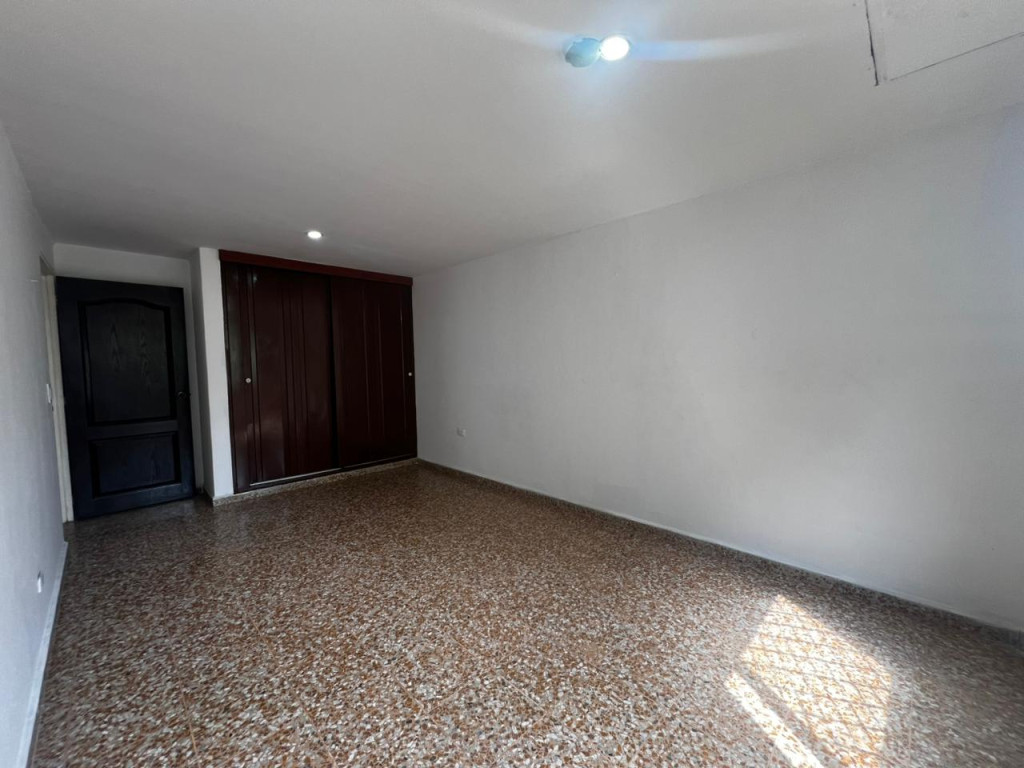 Apartamento En Arriendo - El Gran Limonar, Cali