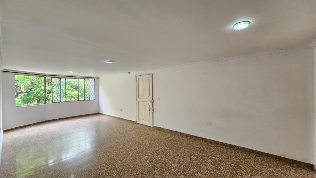 Apartamento En Arriendo - El Gran Limonar, Cali