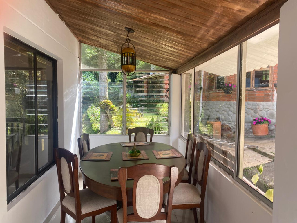 Casa Campestre En Venta - Corregimiento La Elvira, Cali