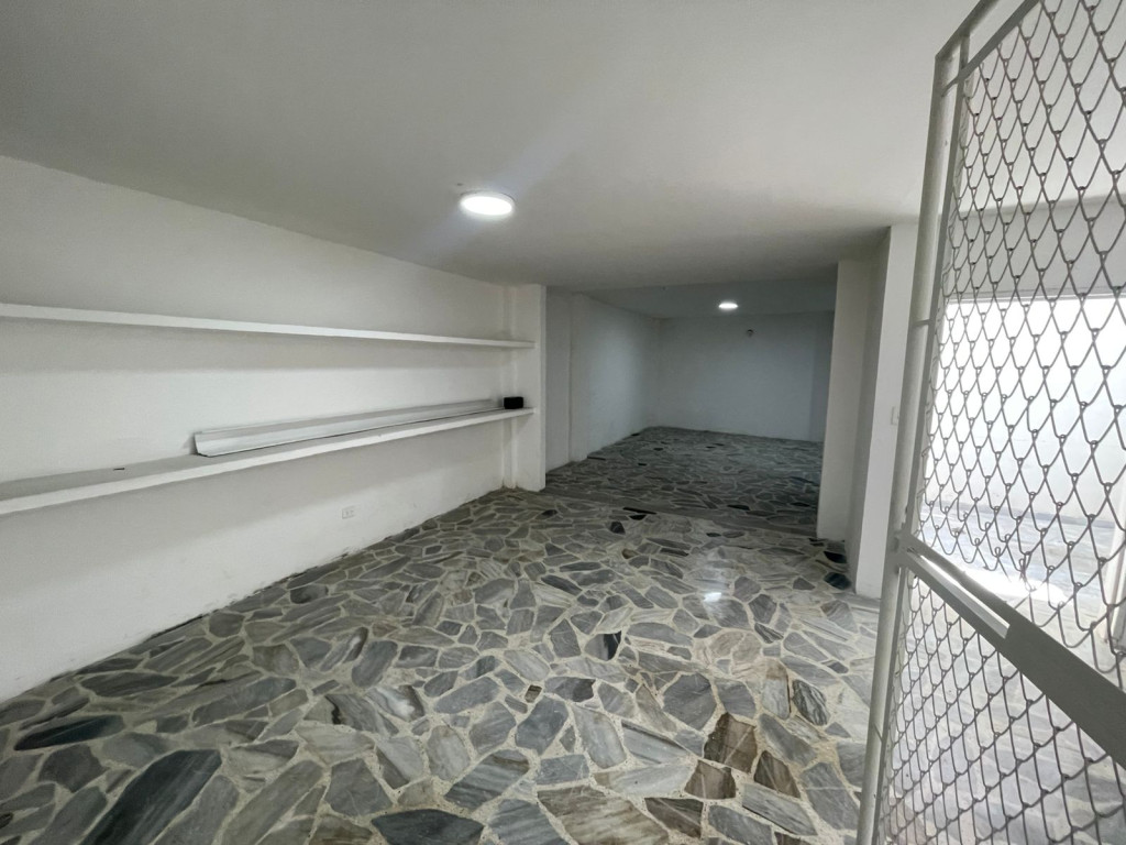 Local En Arriendo - Versalles, Cali