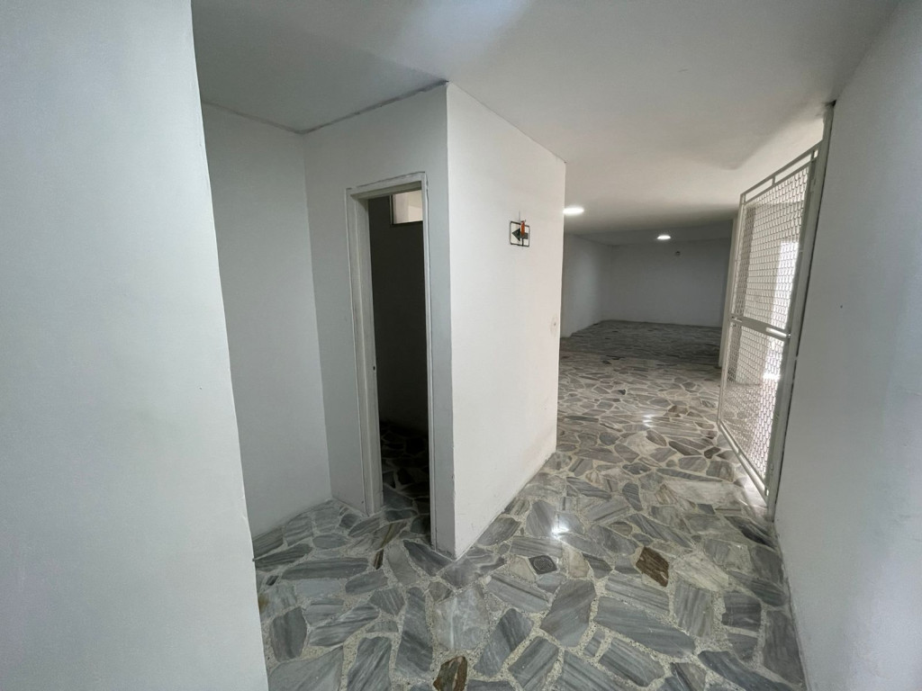 Local En Arriendo - Versalles, Cali