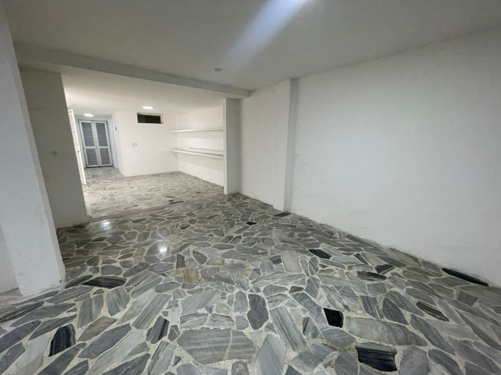 Local En Arriendo - Versalles, Cali