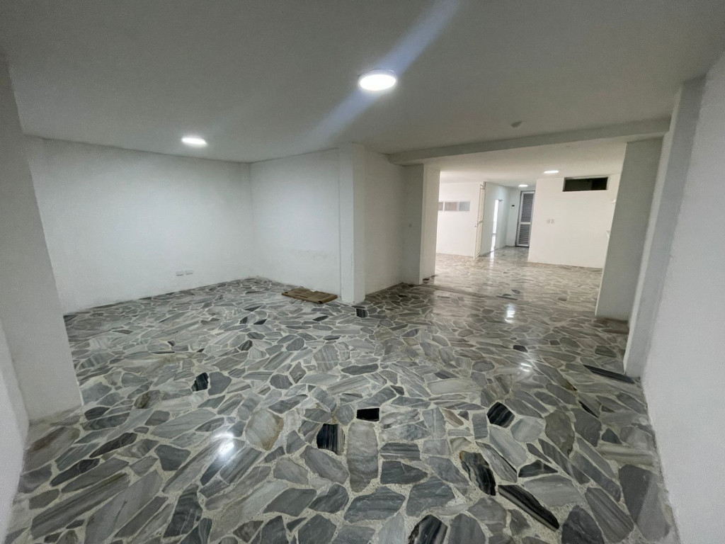 Local En Arriendo - Versalles, Cali