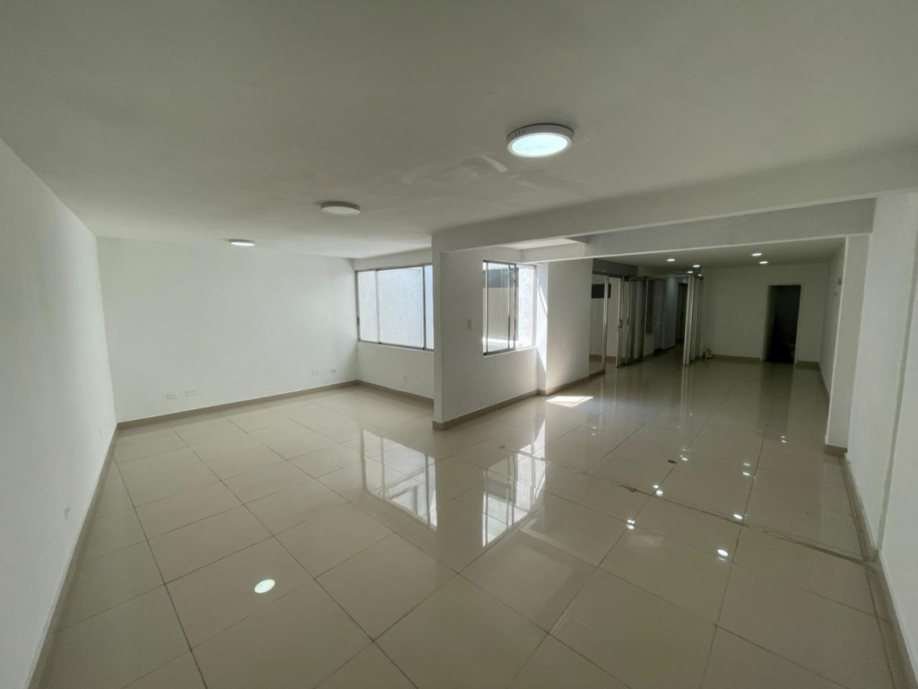 Local En Arriendo - Versalles, Cali