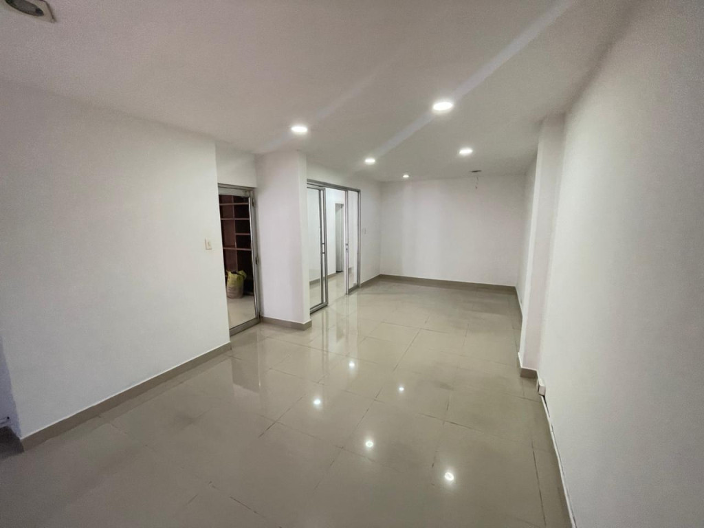 Local En Arriendo - Versalles, Cali