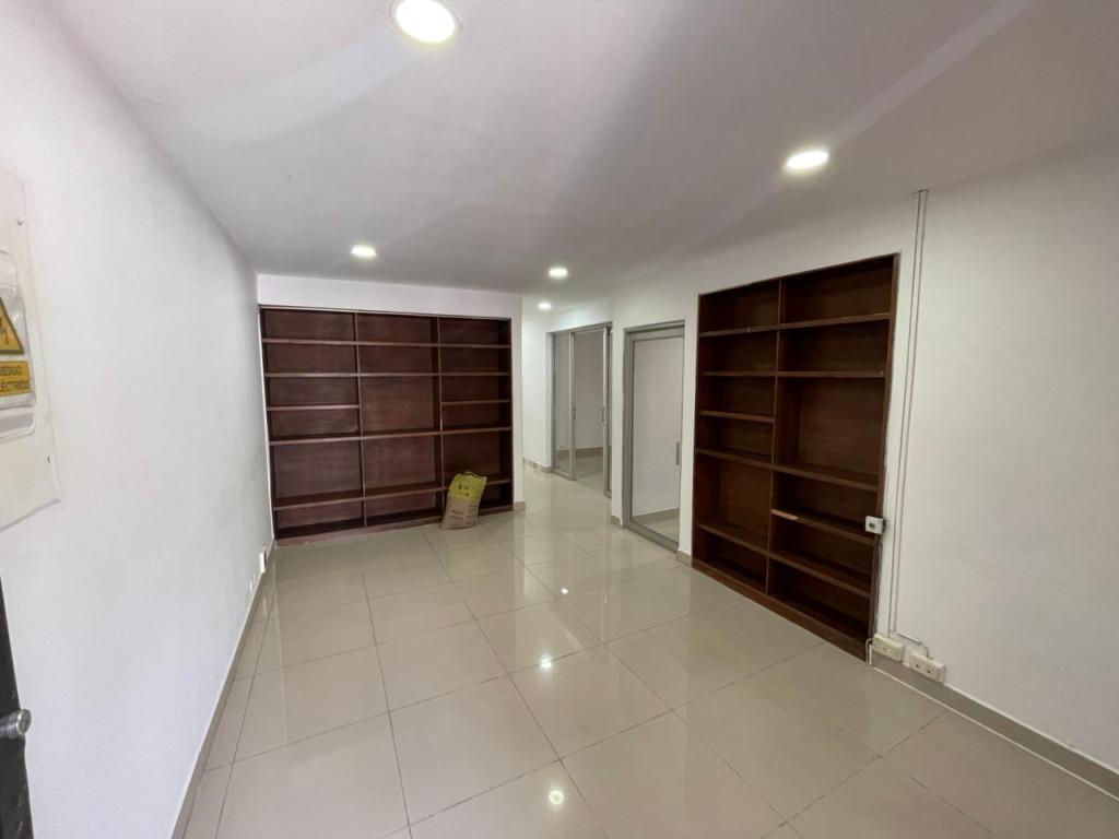 Local En Arriendo - Versalles, Cali
