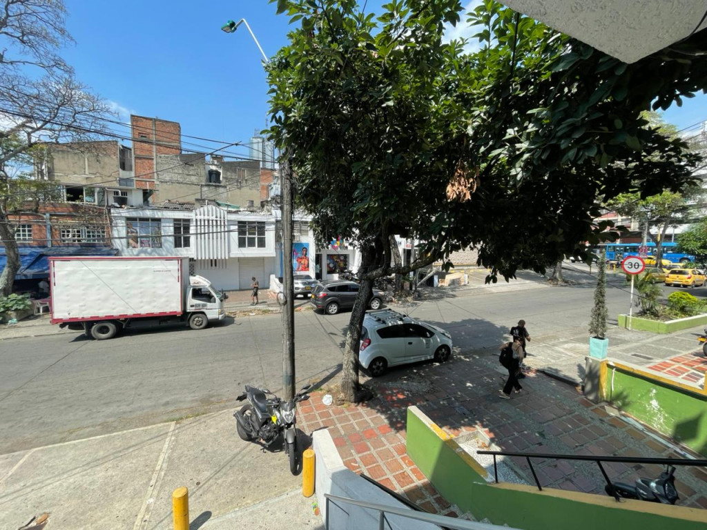 Local En Arriendo - Versalles, Cali