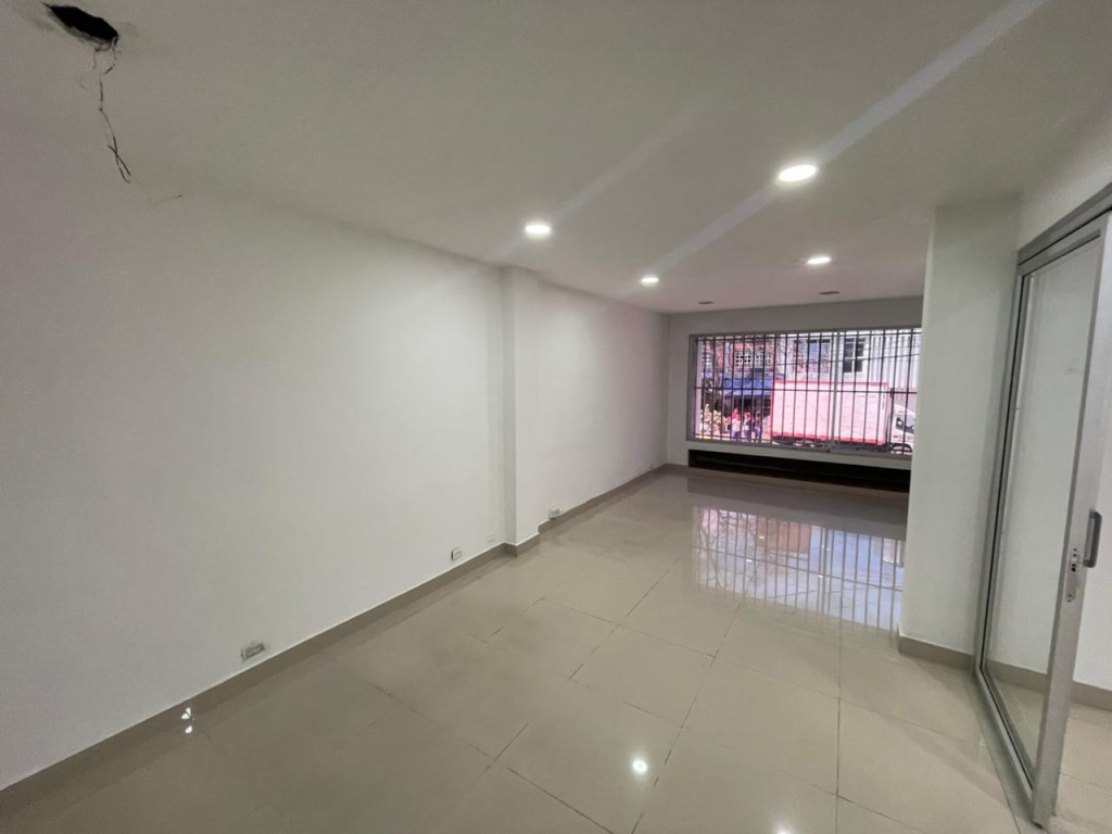 Local En Arriendo - Versalles, Cali