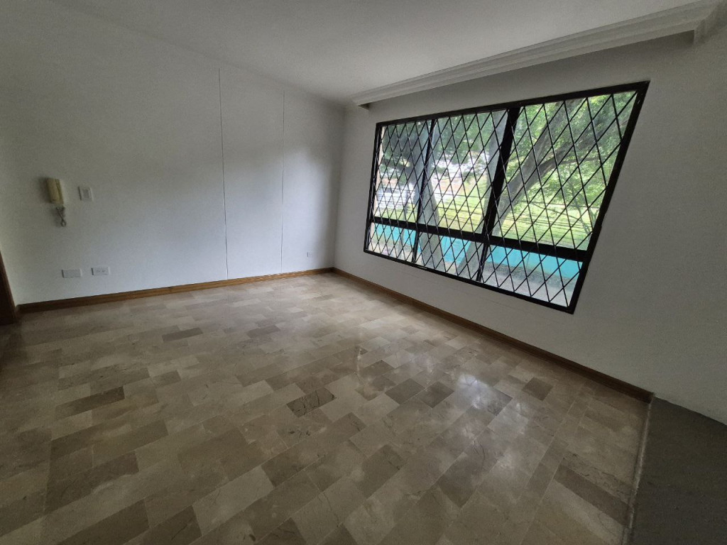 Apartamento En Venta - Santa Teresita, Cali
