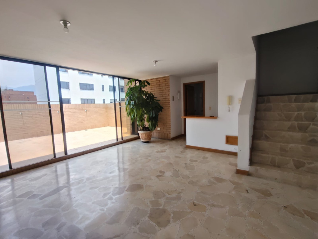 Apartamento En Venta - Santa Teresita, Cali