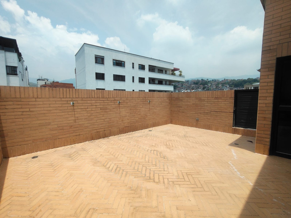 Apartamento En Venta - Santa Teresita, Cali