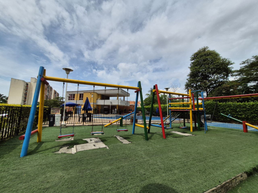 Apartamento En Venta - Caney, Cali