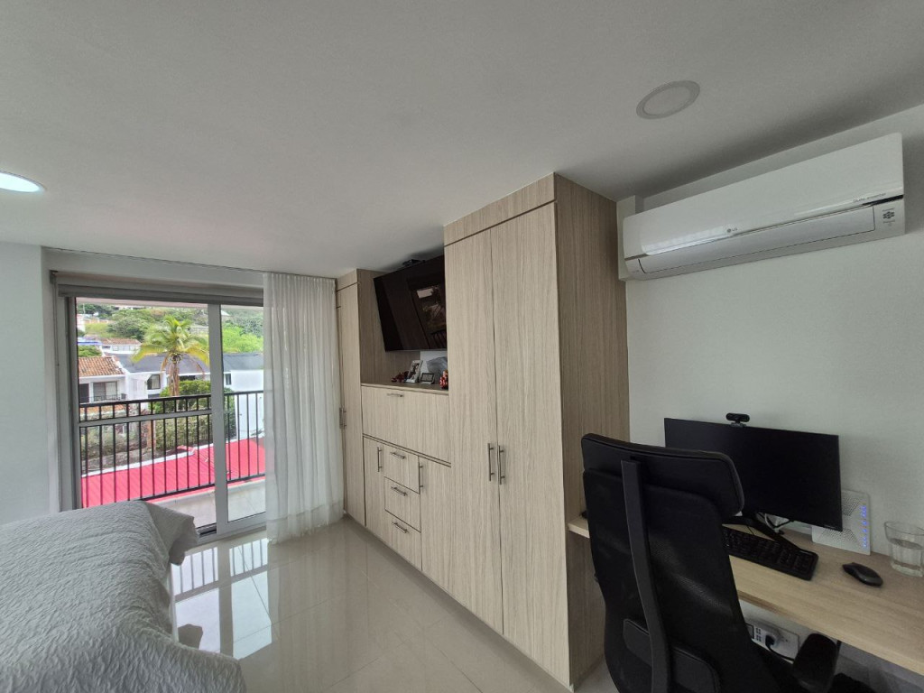 Apartaestudio En Venta - Cristales, Cali