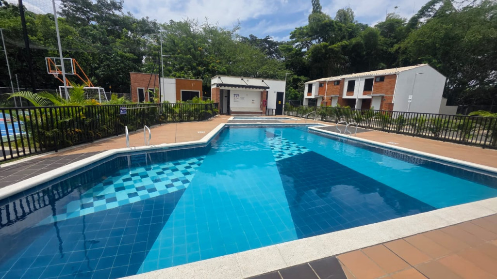 Casa En Arriendo - Entrevientos Jamundi, Jamundí