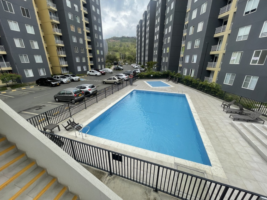 Apartamento En Arriendo - Ciudad Guabinas, Yumbo