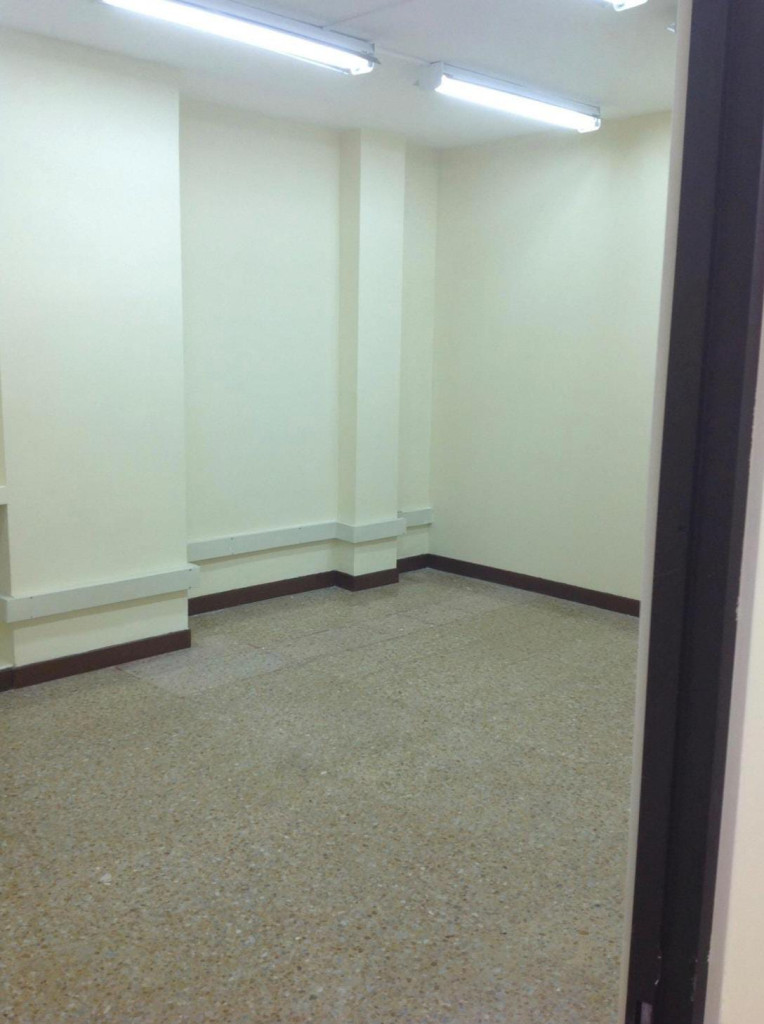 Local En Arriendo - Champagñat, Cali