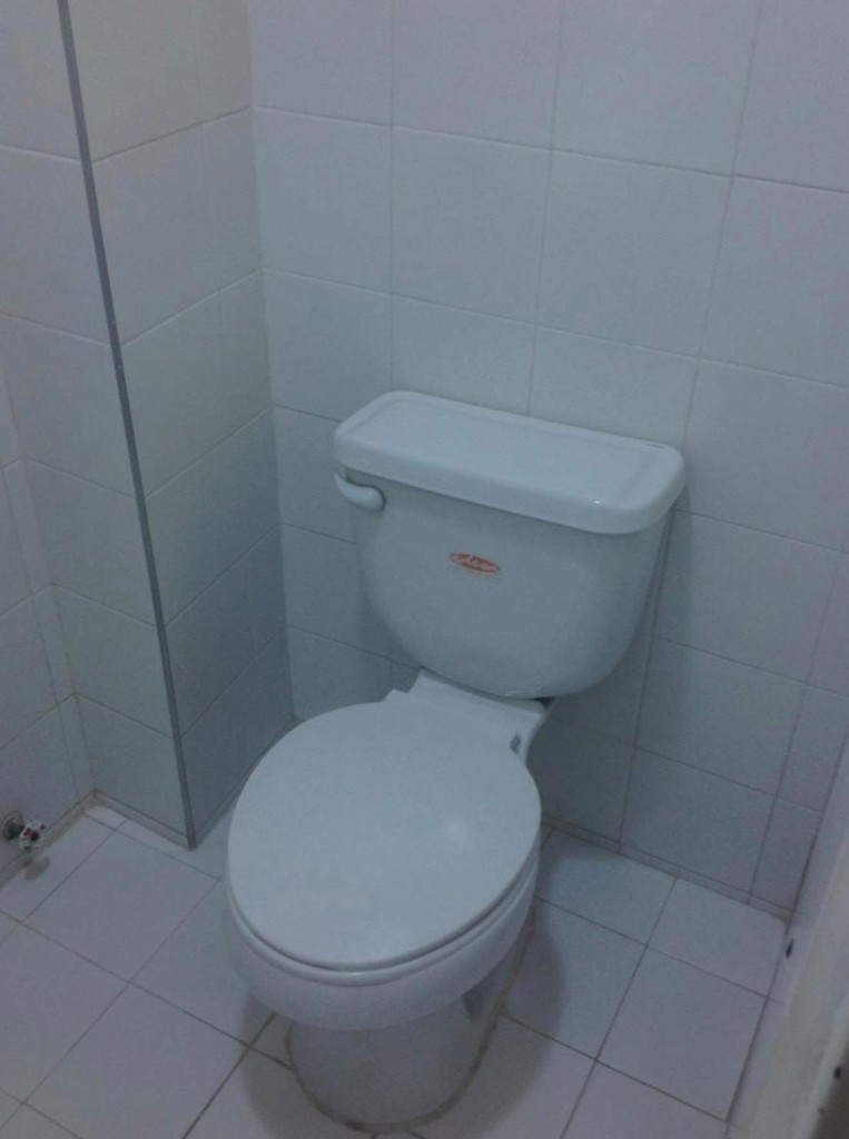 Local En Arriendo - Champagñat, Cali