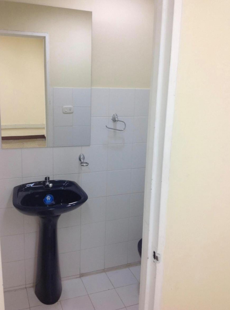 Local En Arriendo - Champagñat, Cali