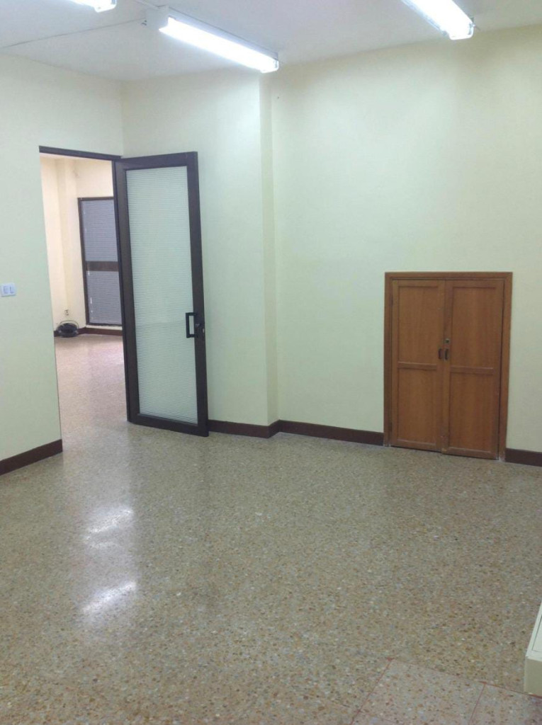 Local En Arriendo - Champagñat, Cali