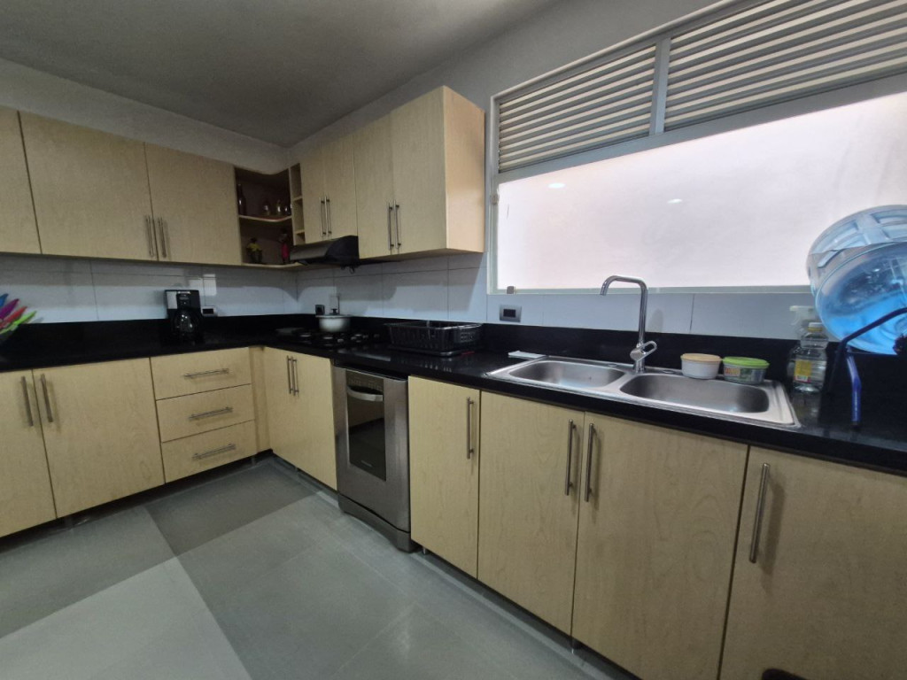Apartamento En Venta - Ciudad Jardín, Cali