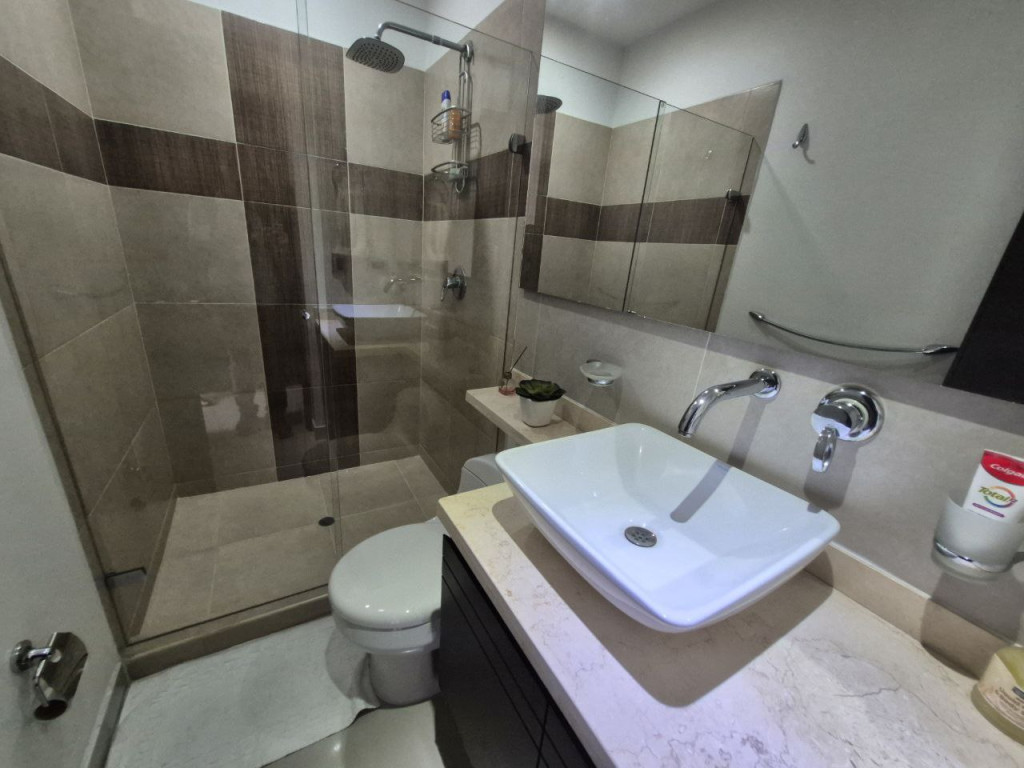 Apartamento En Venta - Ciudad Jardín, Cali