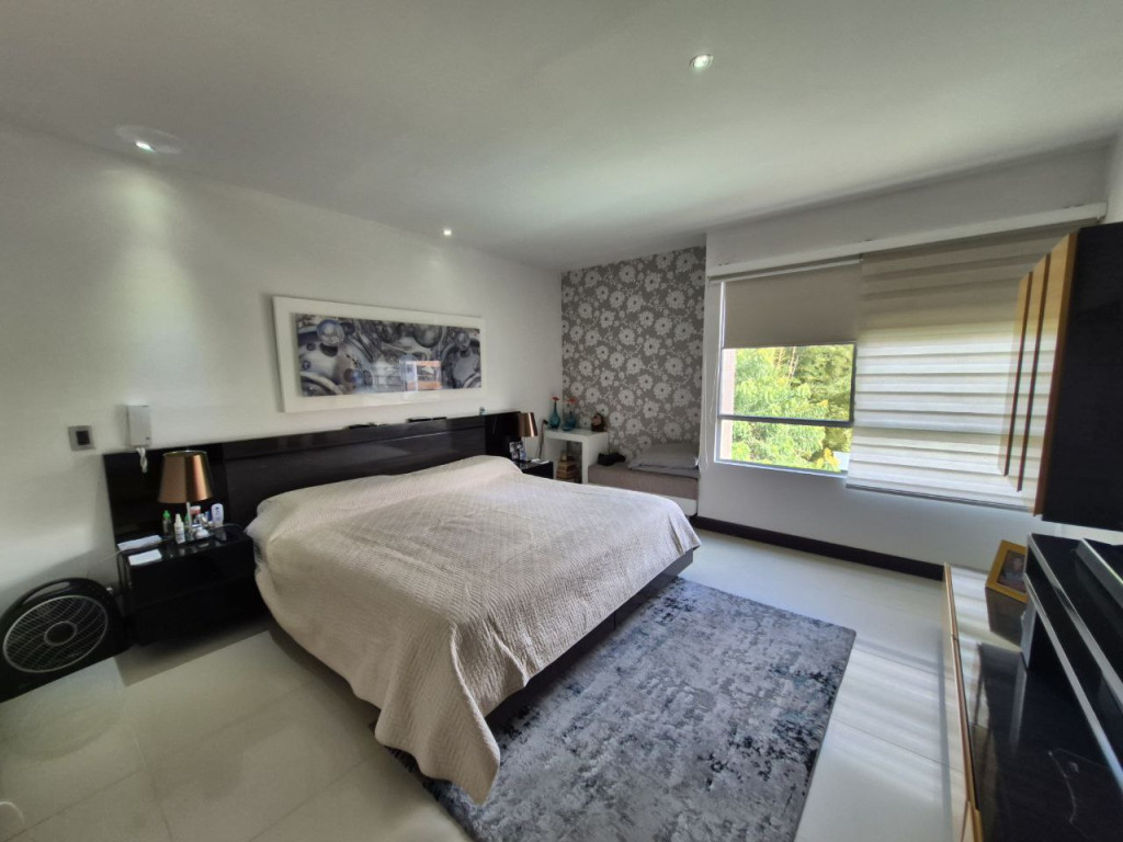 Apartamento En Venta - Ciudad Jardín, Cali