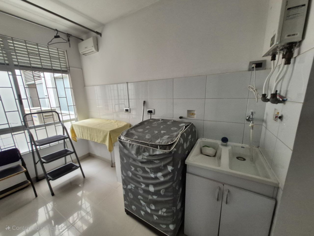 Apartamento En Venta - Ciudad Jardín, Cali