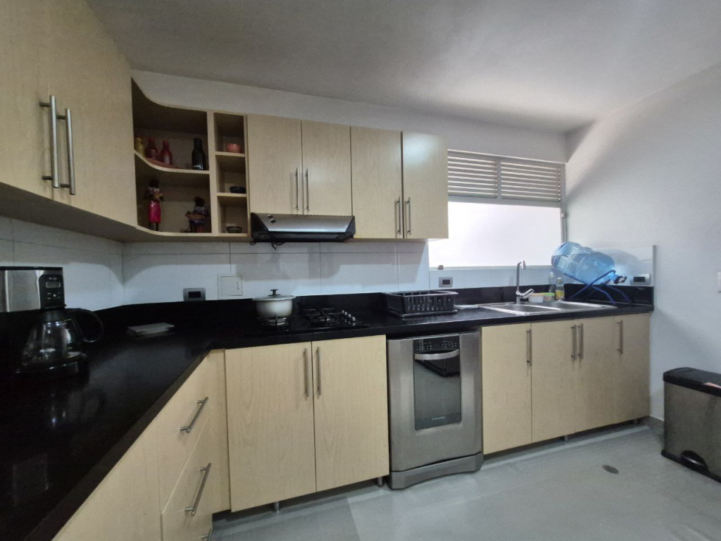 Apartamento En Venta - Ciudad Jardín, Cali