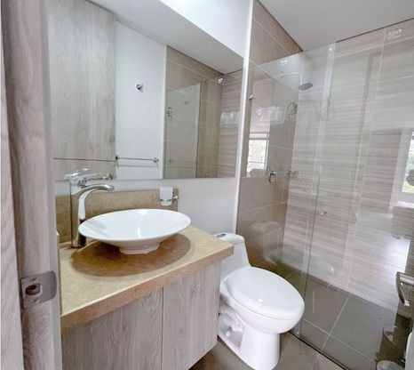 Apartamento En Arriendo - Urbanización La Flora, Cali