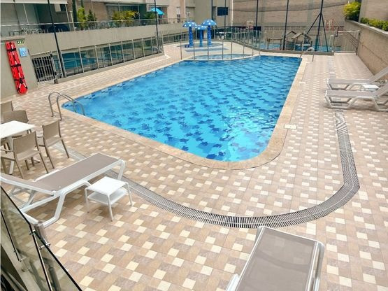 Apartamento En Arriendo - Urbanización La Flora, Cali