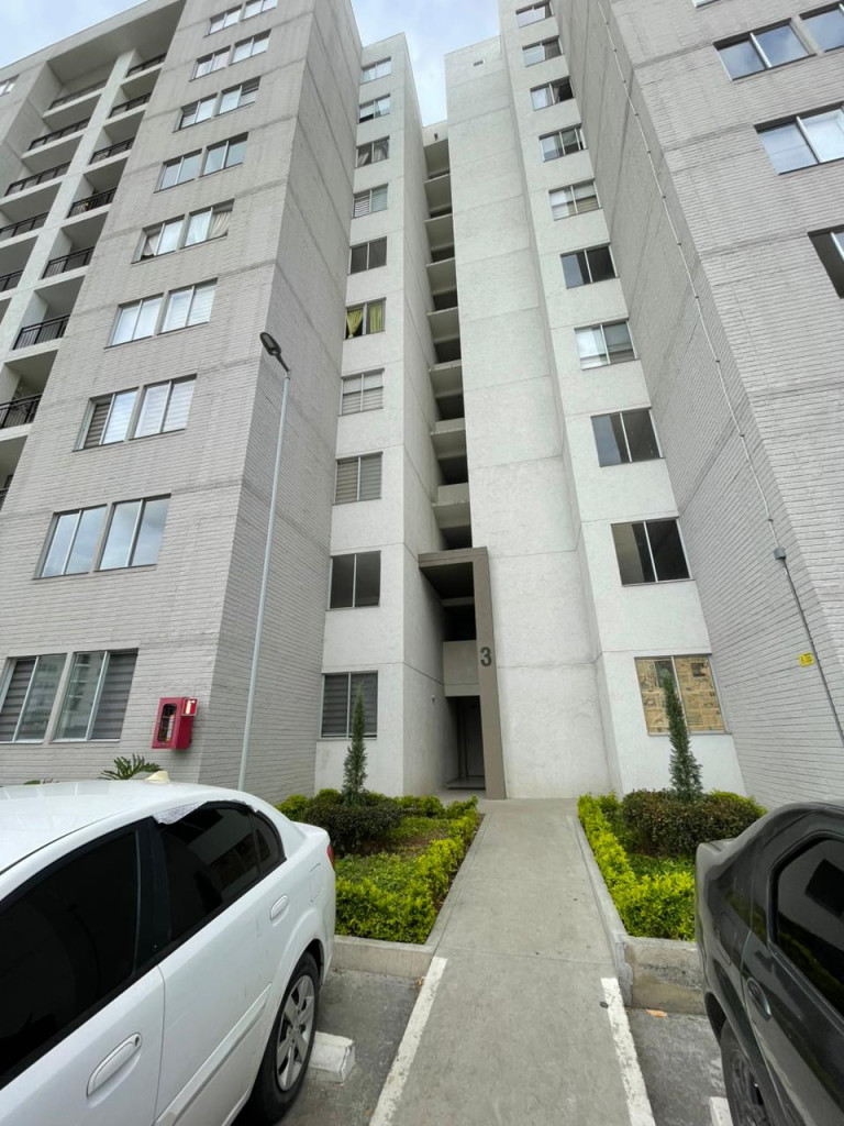 Apartamento En Arriendo - Ciudad Guabinas, Yumbo