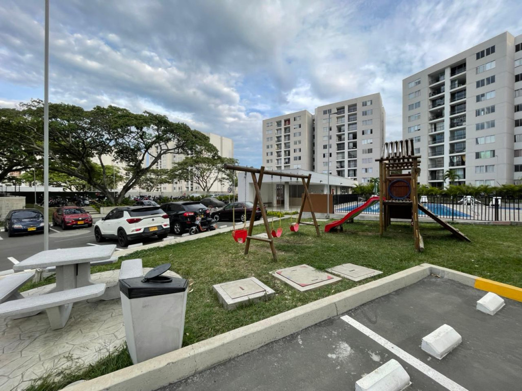 Apartamento En Arriendo - Ciudad Guabinas, Yumbo