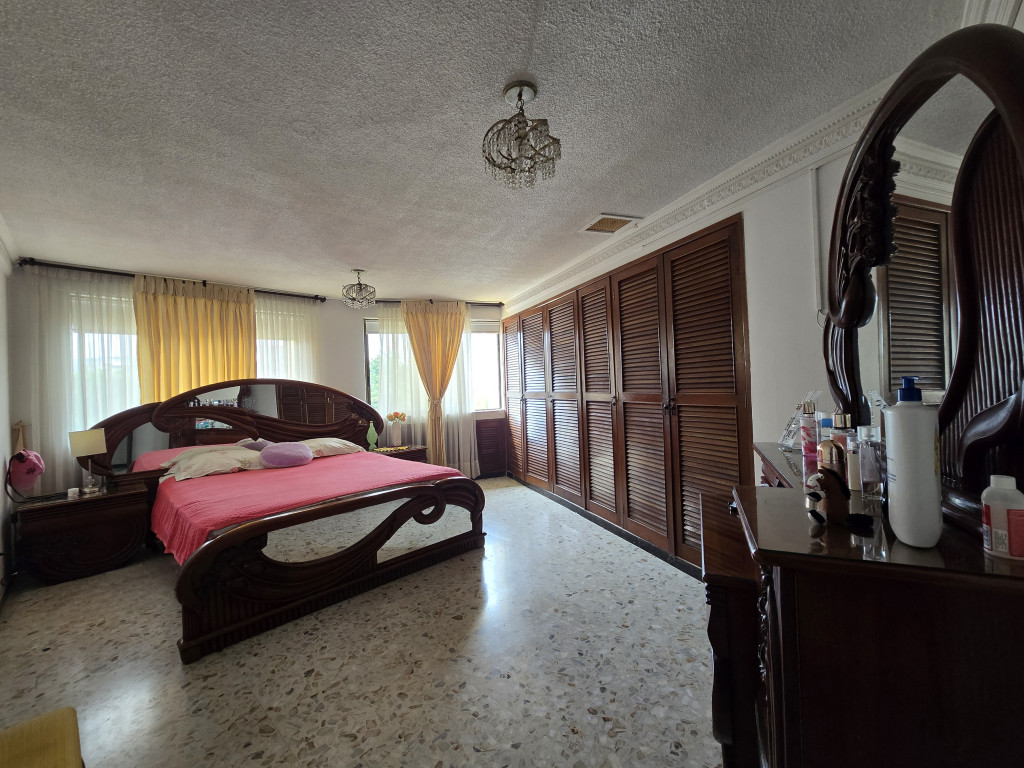 Apartamento En Venta - Tejares - Cristales, Cali