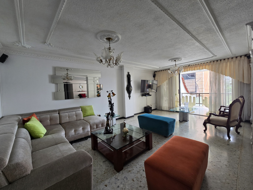 Apartamento En Venta - Tejares - Cristales, Cali